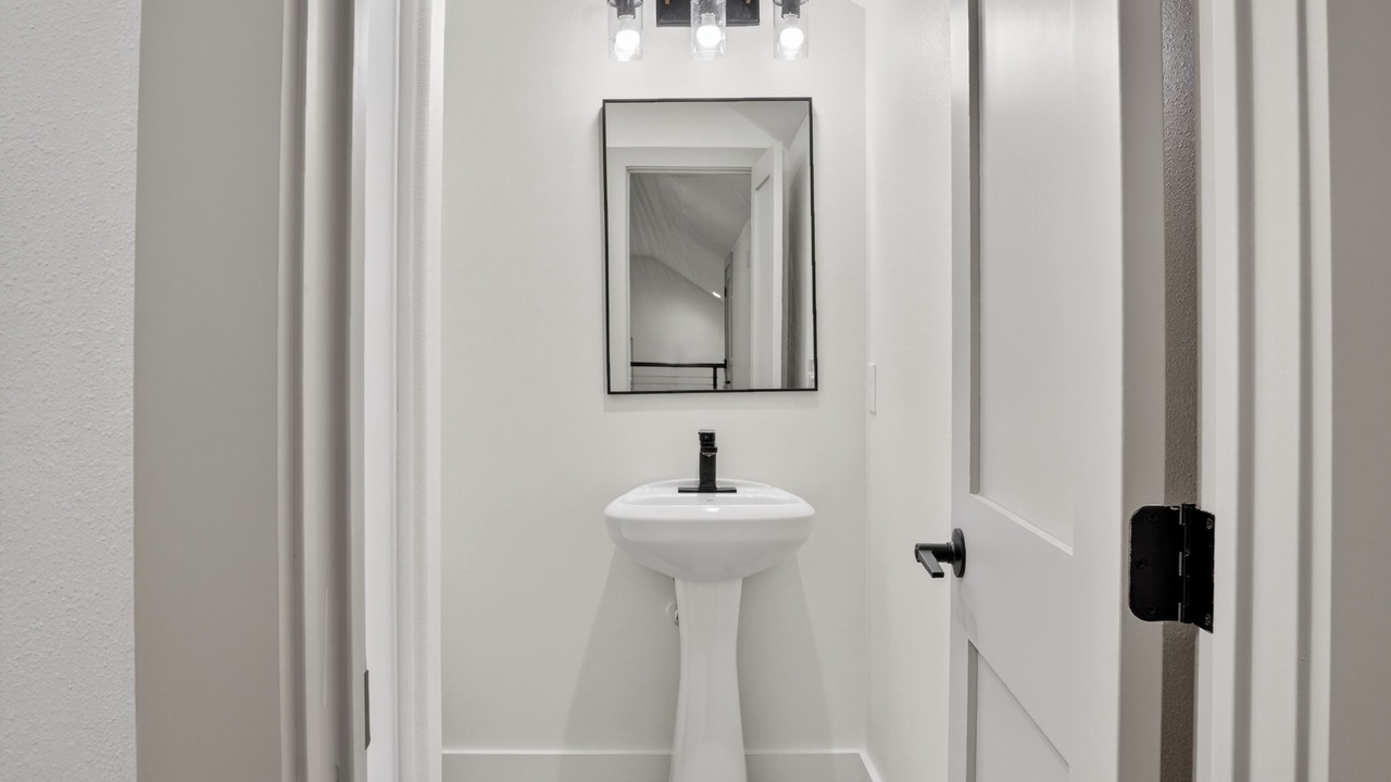 Photo of Bathroom in Jasper