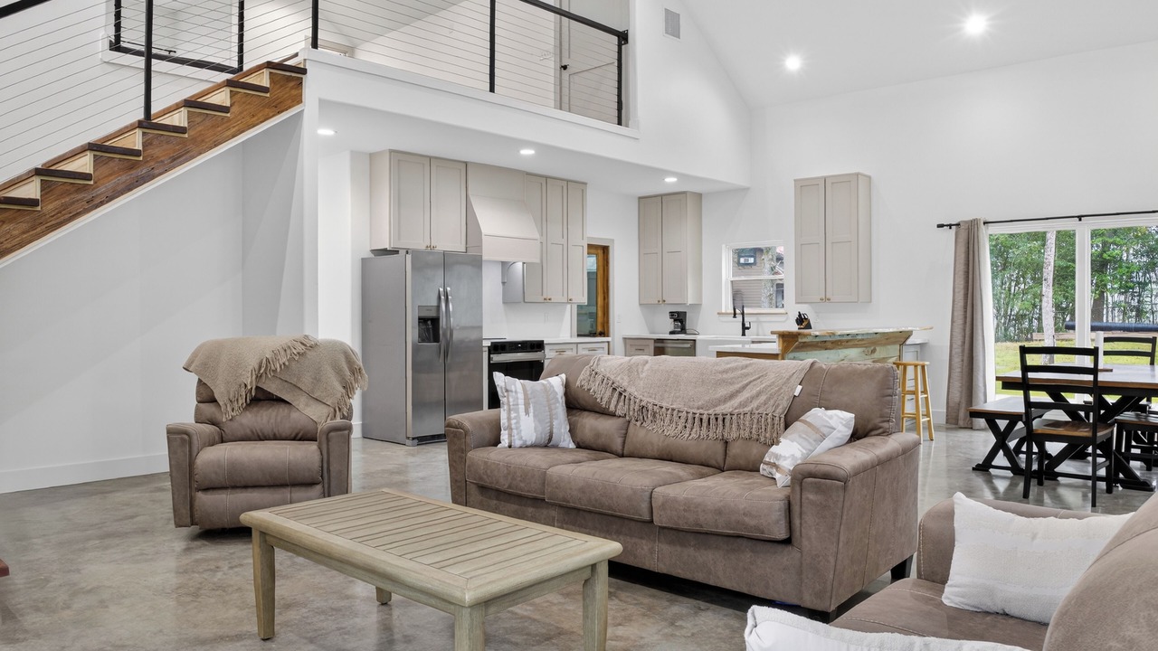 Photo of Livingroom in Jasper