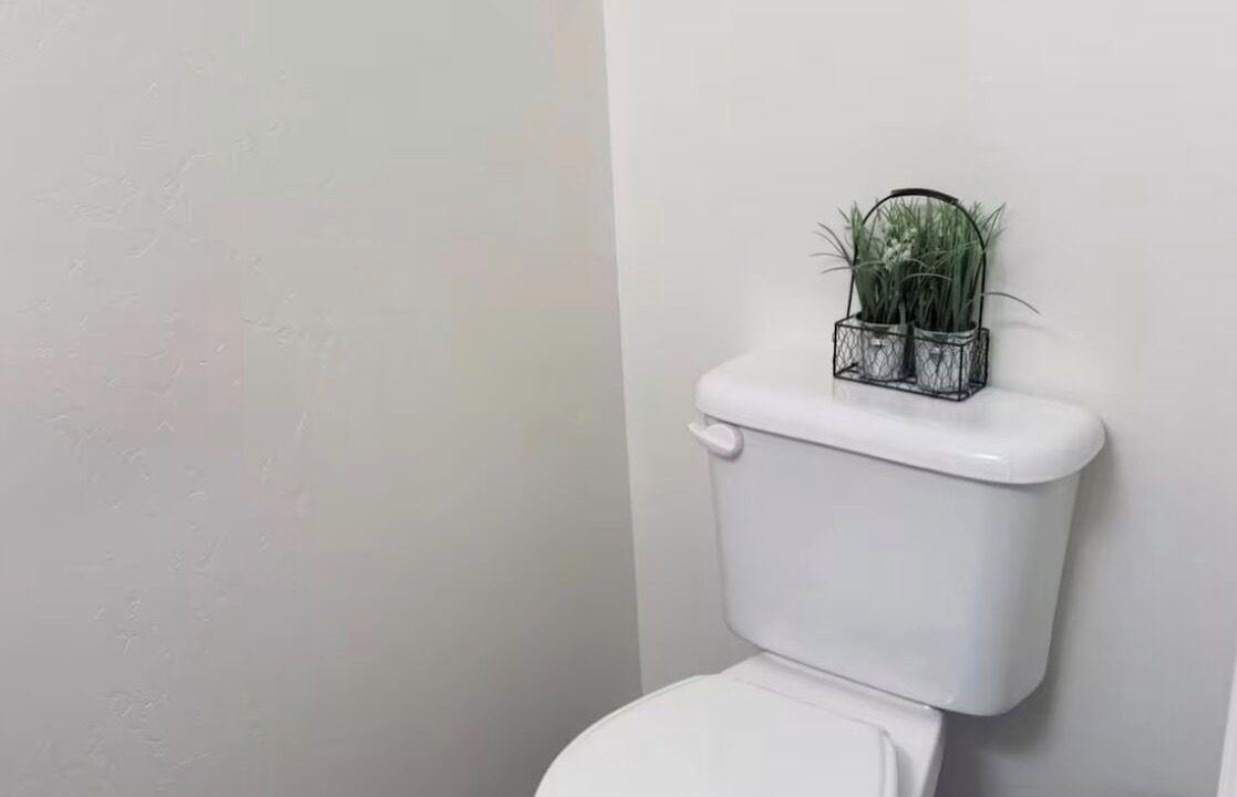 Photo of Bathroom in Tehachapi