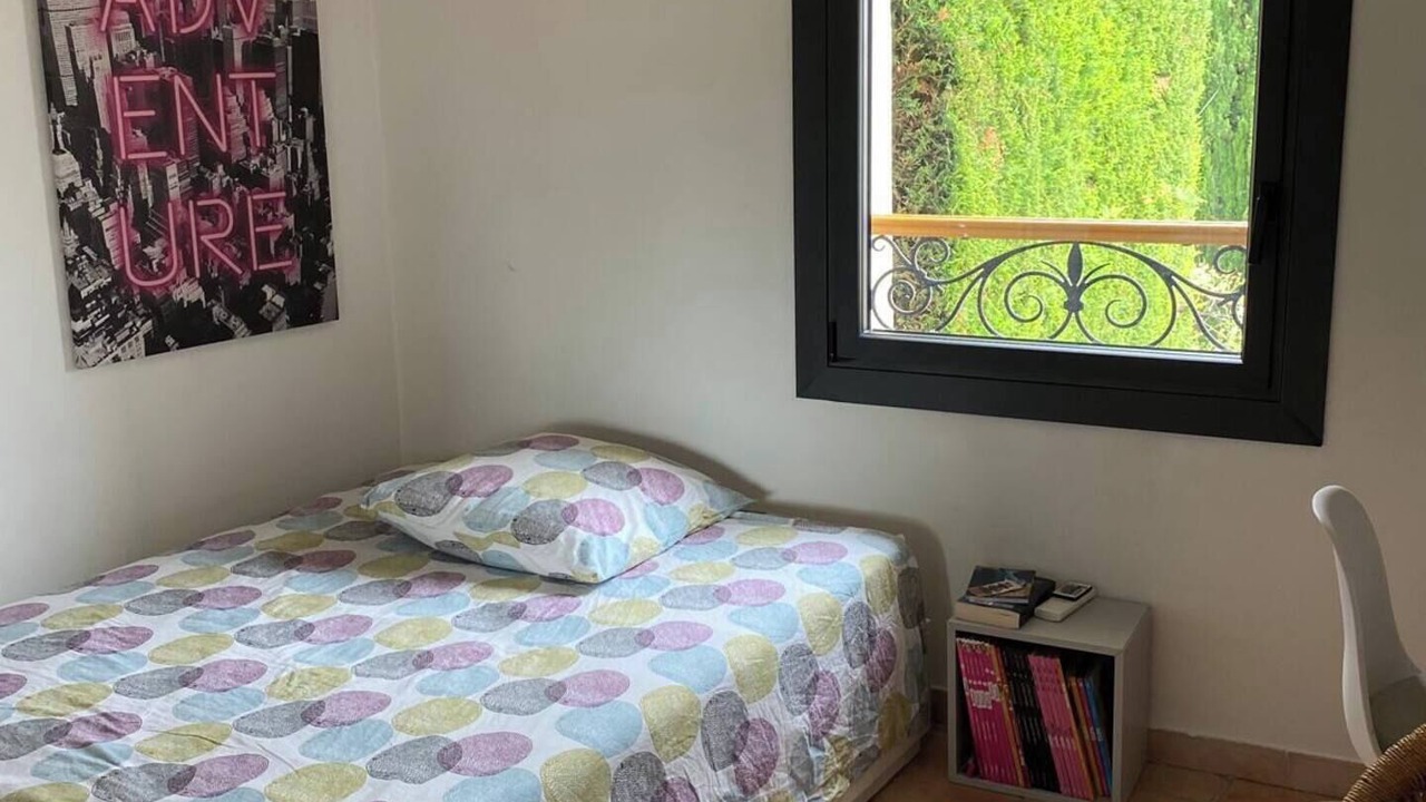 Photo of Bedroom in Cabries
