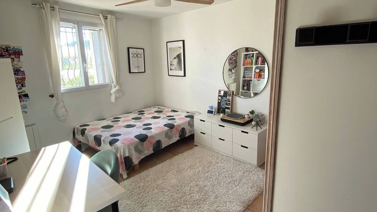 Photo of Bedroom in Cabries
