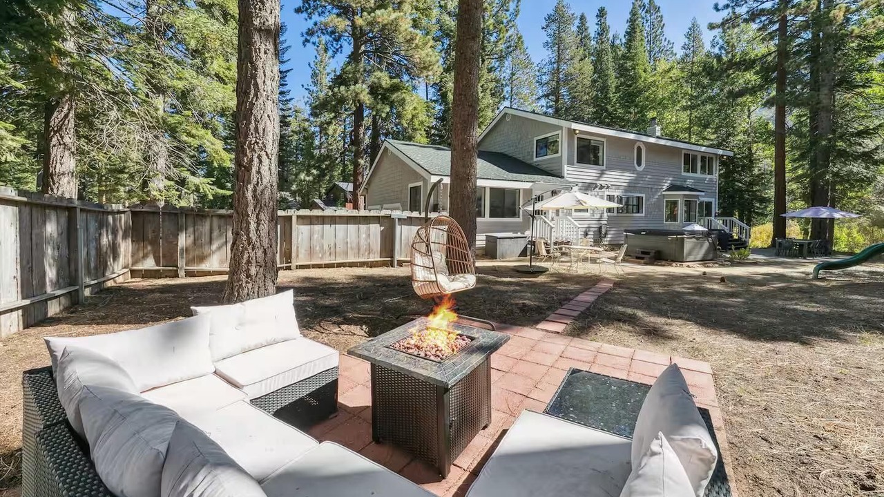 Photo of Outdoor in Christmas Valley