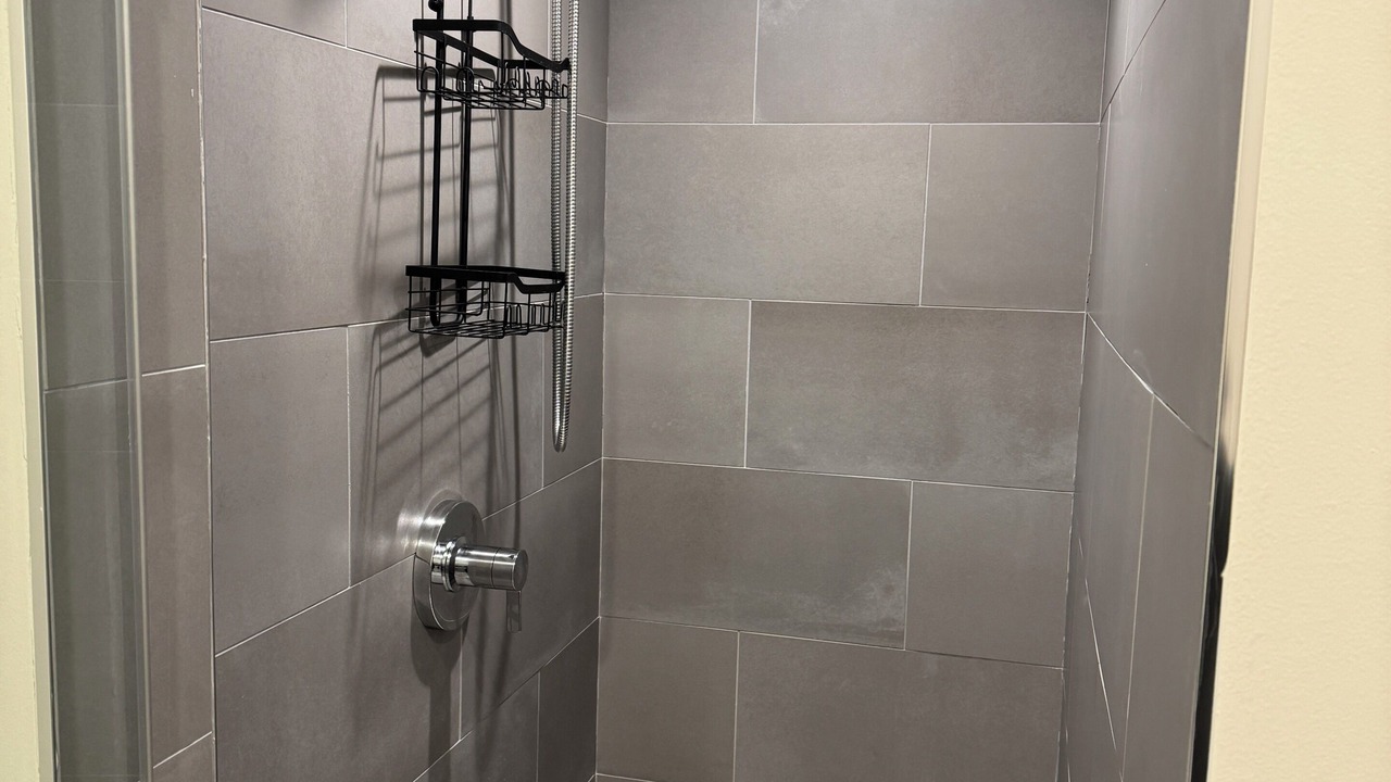 Photo of Bathroom in Ravenswood