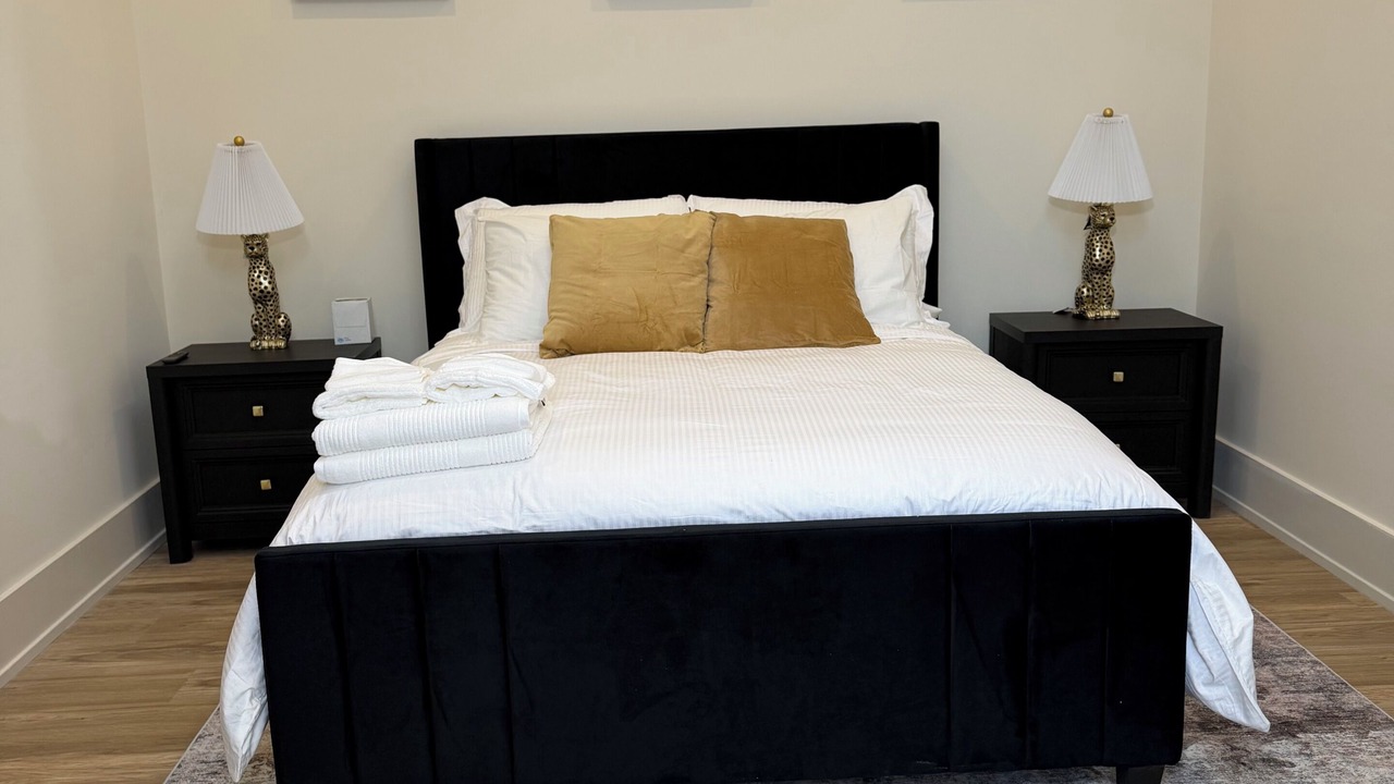 Photo of Bedroom in Ravenswood