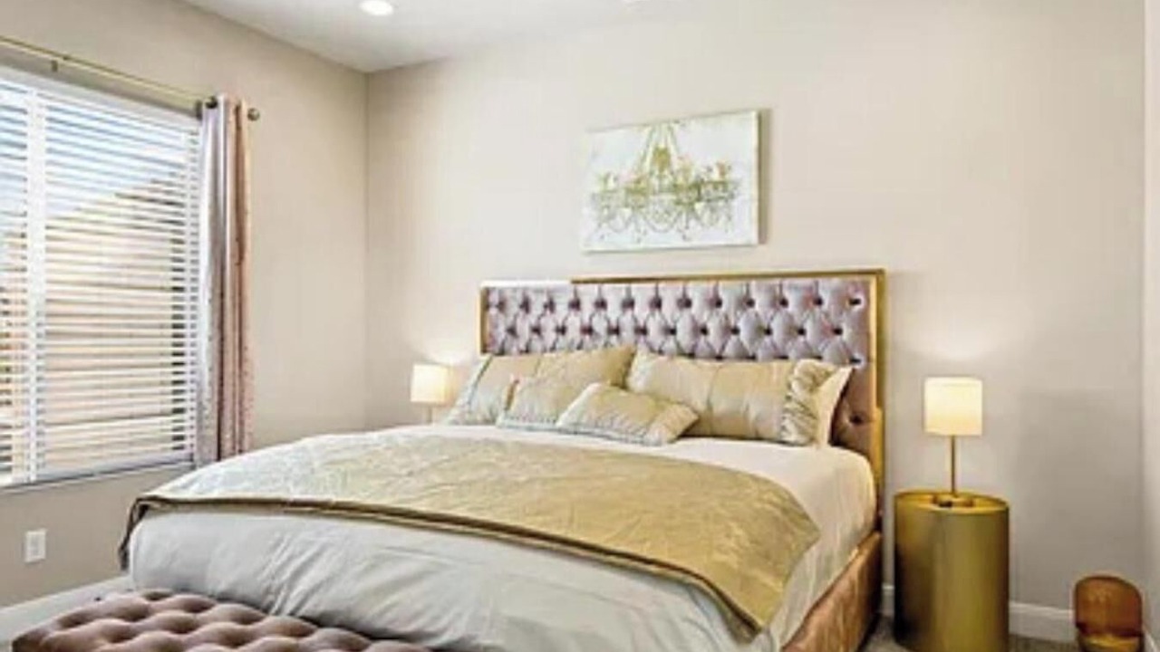 Photo of Bedroom in Hurricane