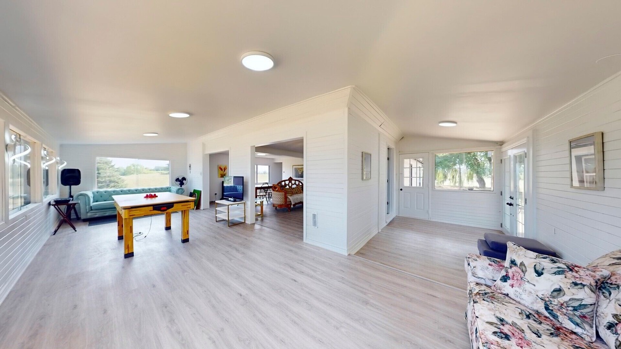 Photo of Livingroom in Lincoln