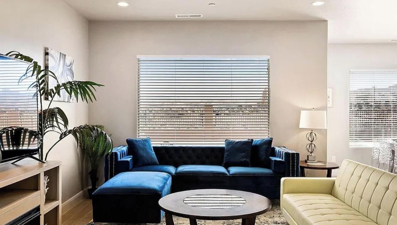 Photo of Livingroom in Hurricane