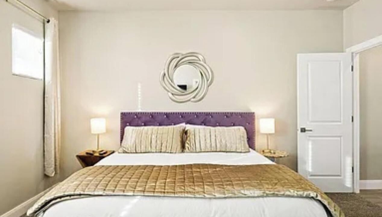 Photo of Bedroom in Hurricane
