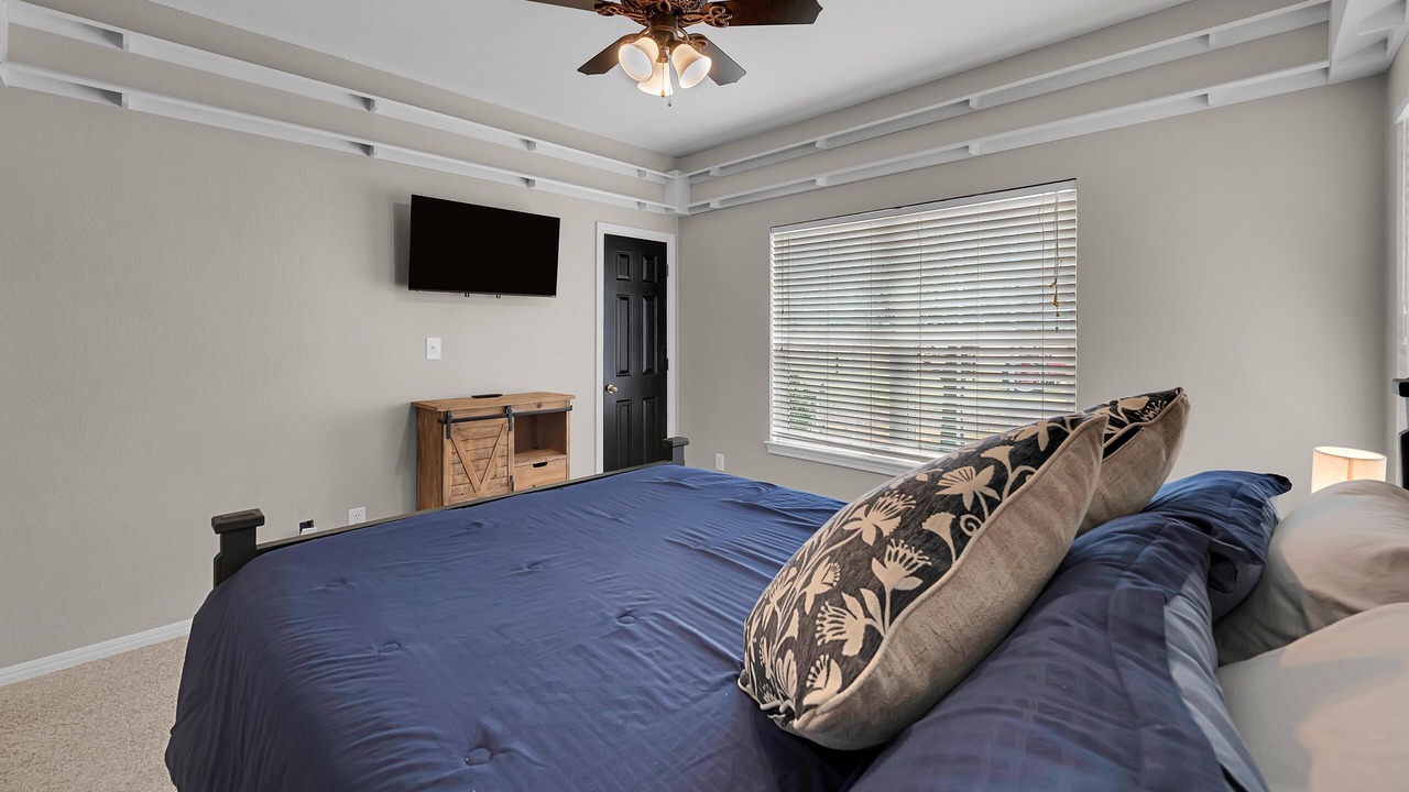Photo of Bedroom in Valley Mills