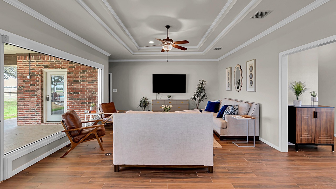 Photo of Livingroom in Valley Mills