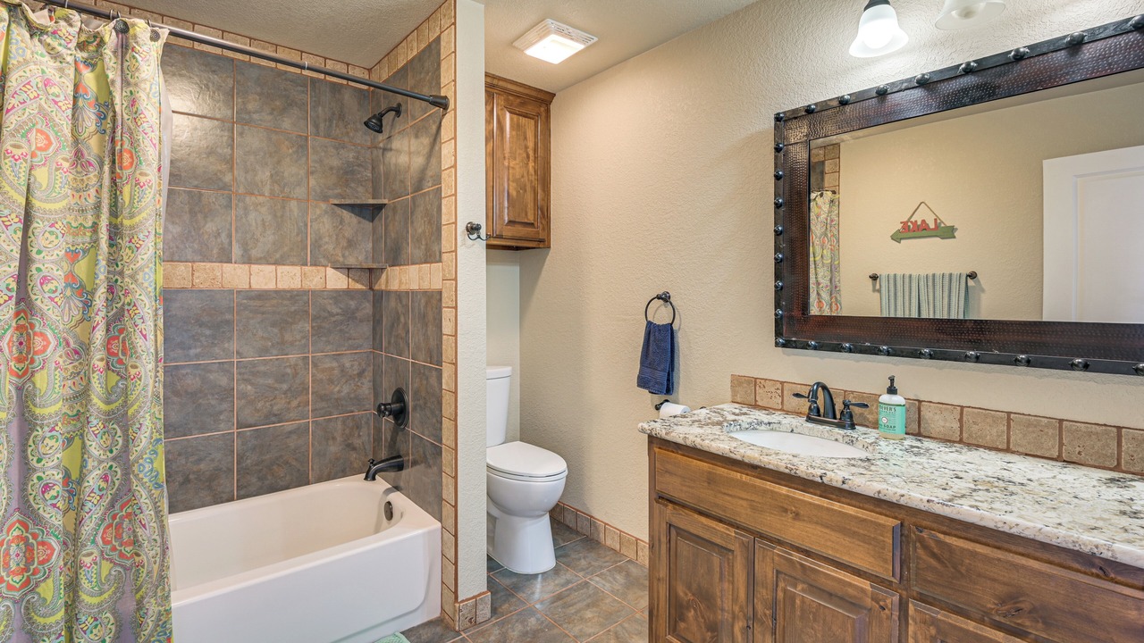Photo of Bathroom in Graford