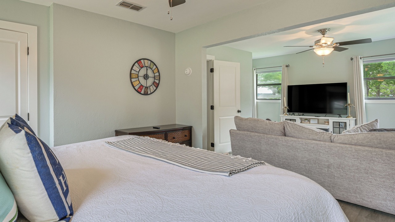 Photo of Bedroom in Graford