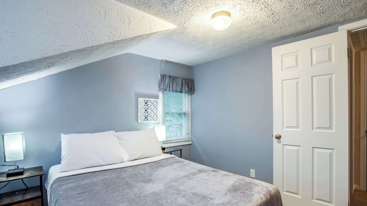 Photo of Bedroom in West Irondequoit