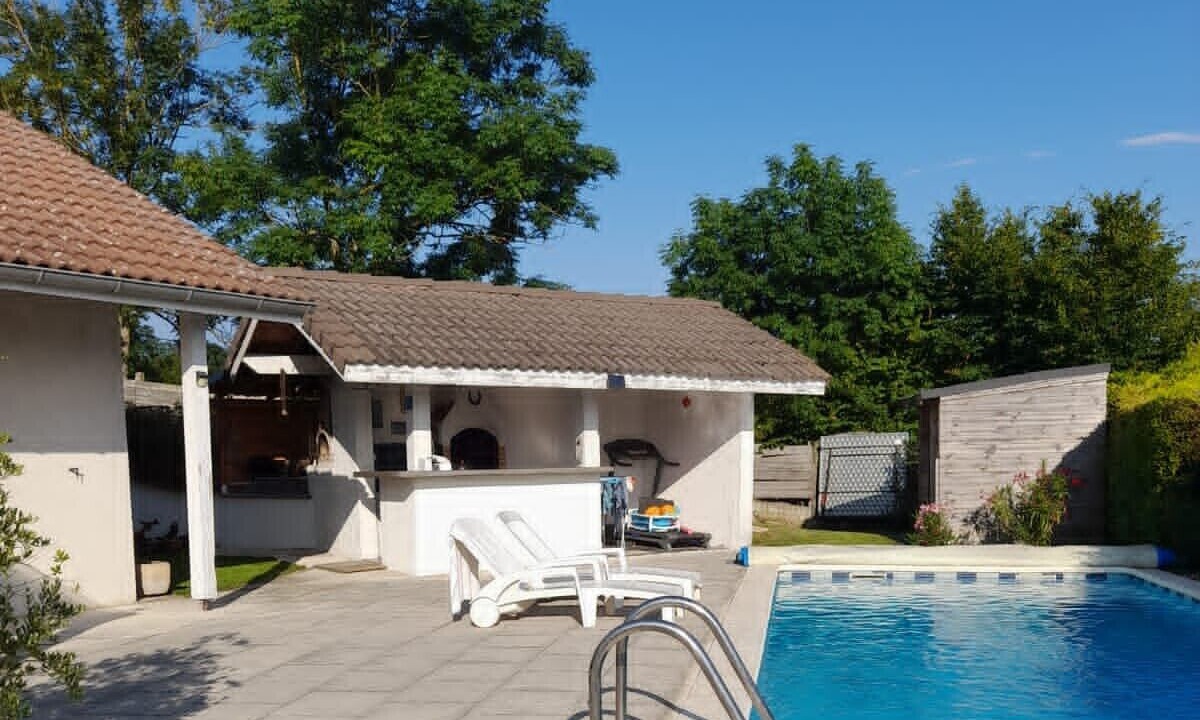 Photo of Outdoor in Saint-Victor-de-Cessieu