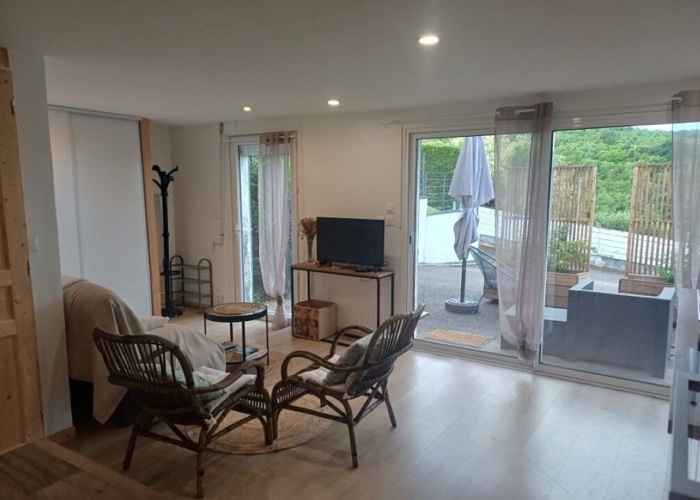 Photo of Livingroom in Saint-Victor-de-Cessieu