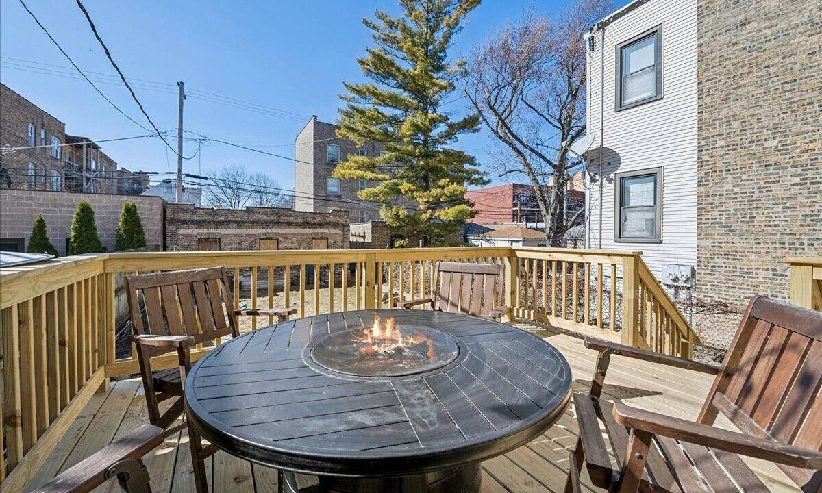 Photo of Outdoor in Ravenswood