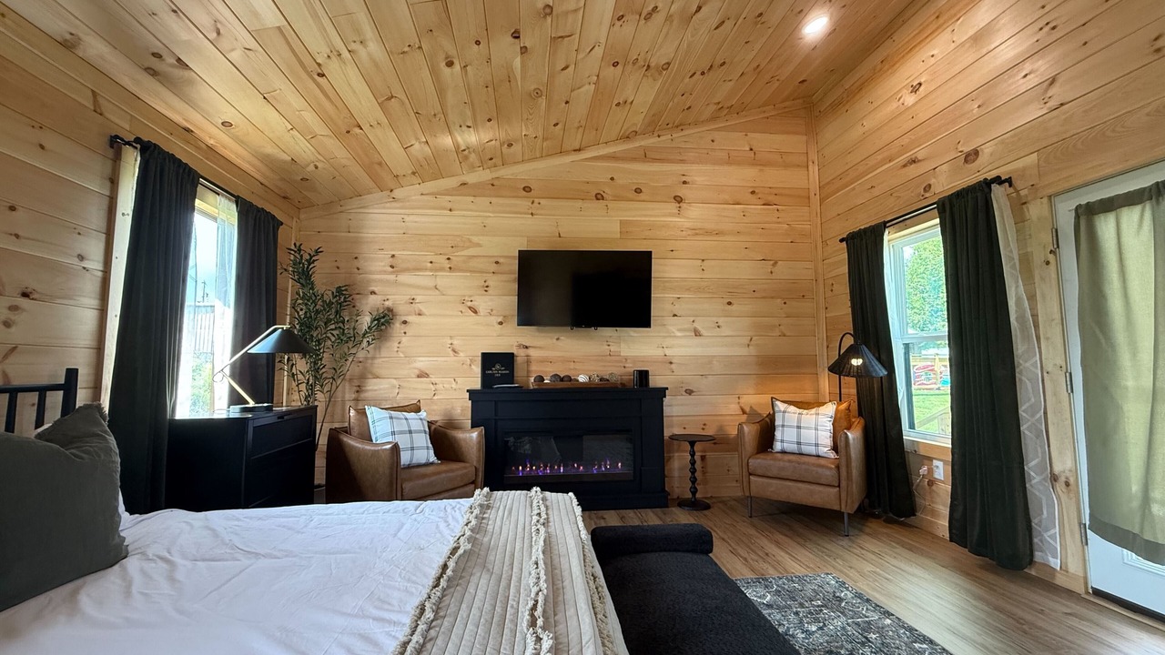 Photo of Bedroom in Yellville