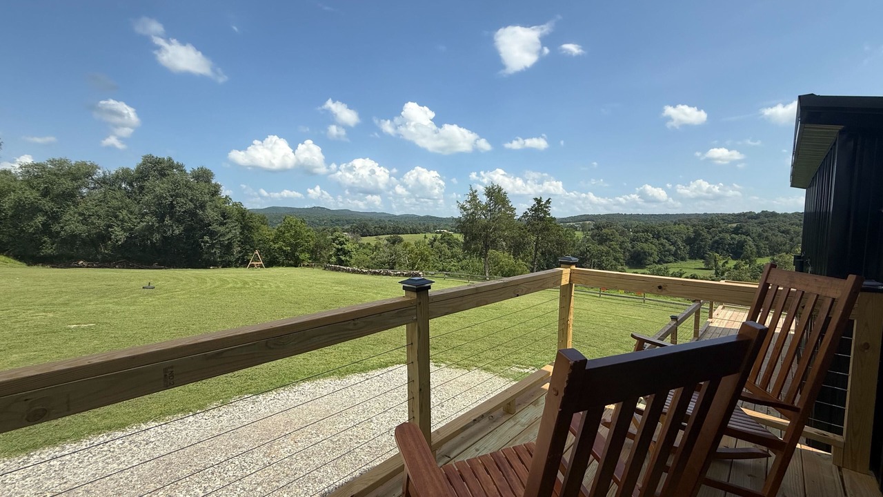 Photo of Patio Balcony in Yellville