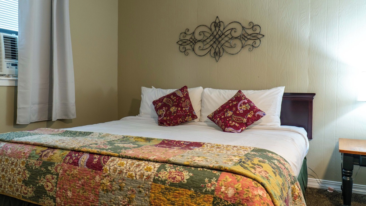 Photo of Bedroom in Yellville