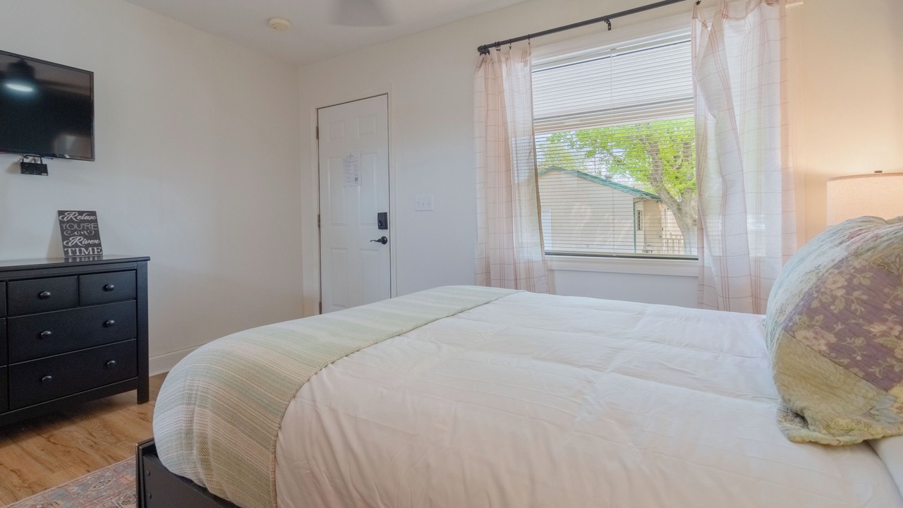Photo of Bedroom in Yellville