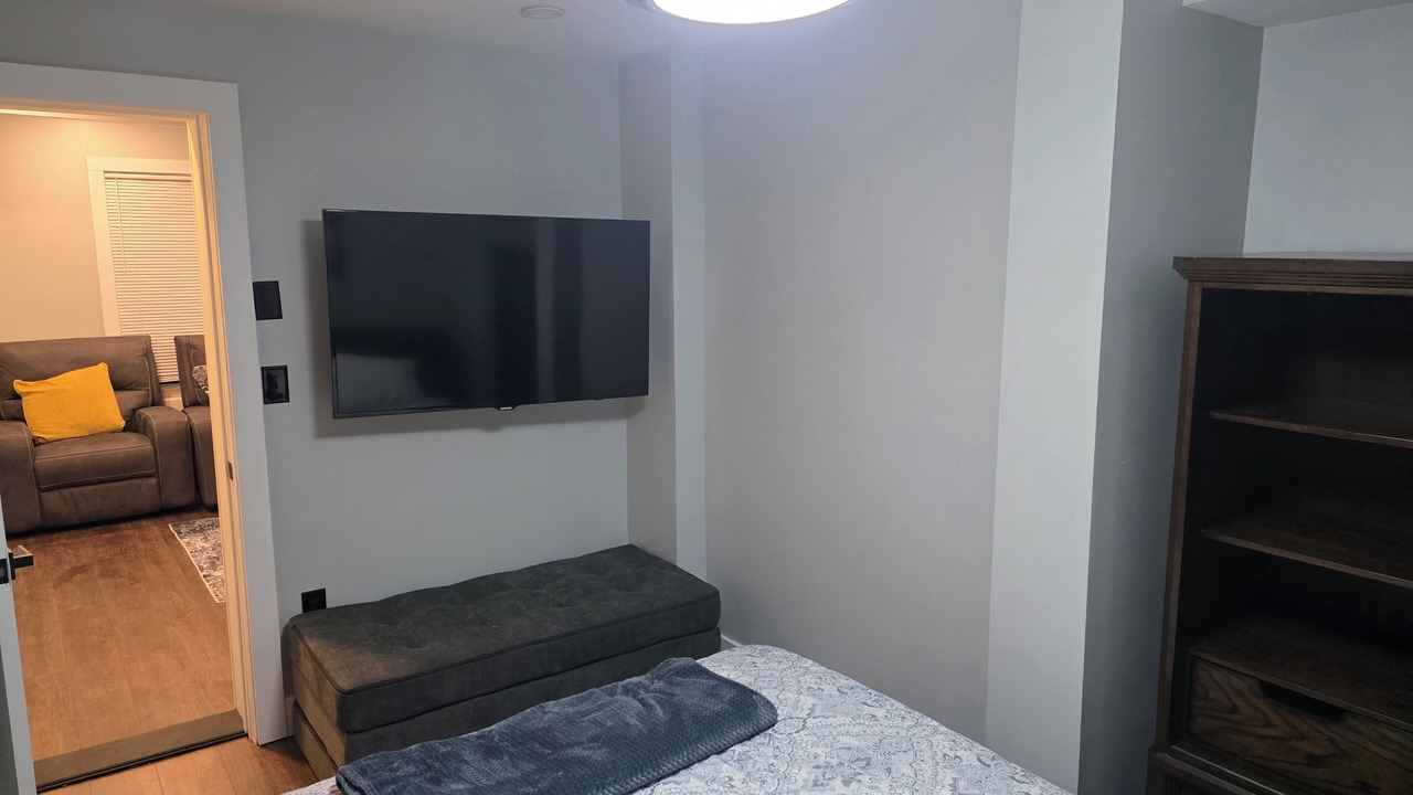 Photo of Bedroom in Tonawanda