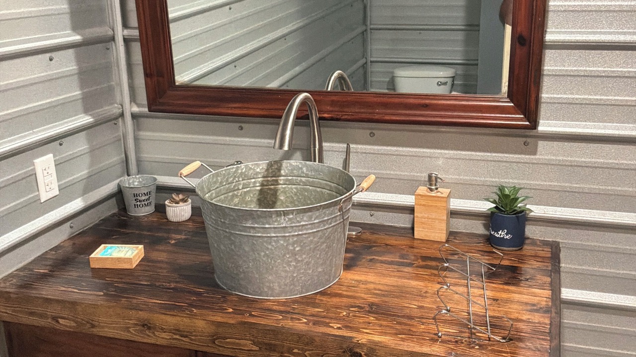 Photo of Bathroom in Eminence