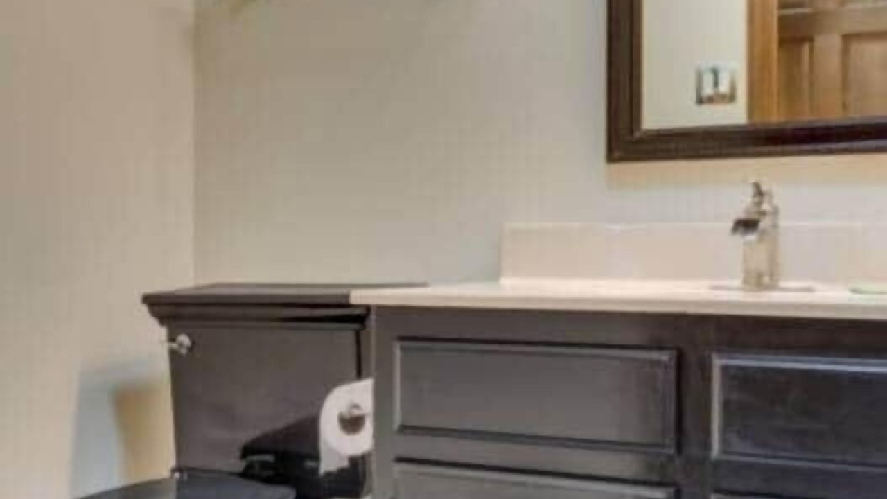 Photo of Bathroom in Hot Springs Village
