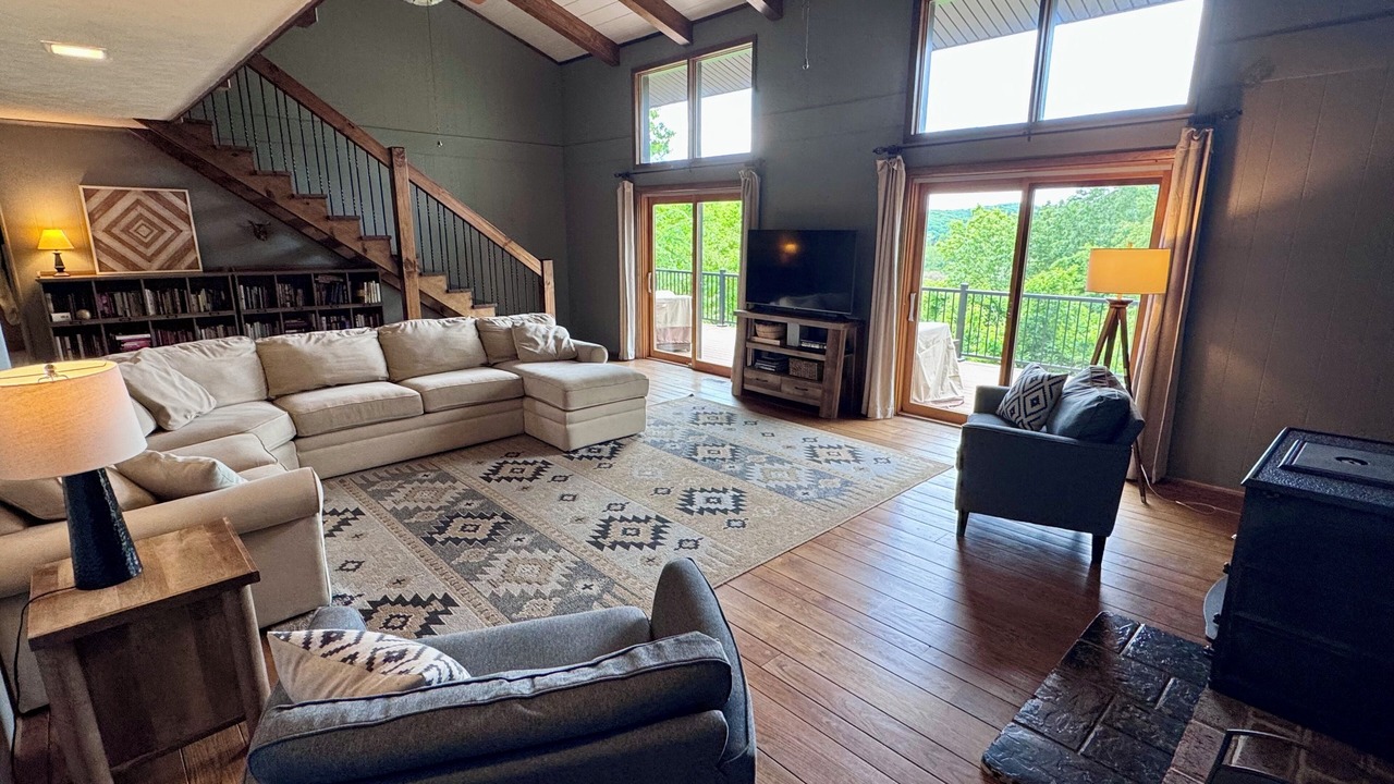 Photo of Livingroom in Christiansburg