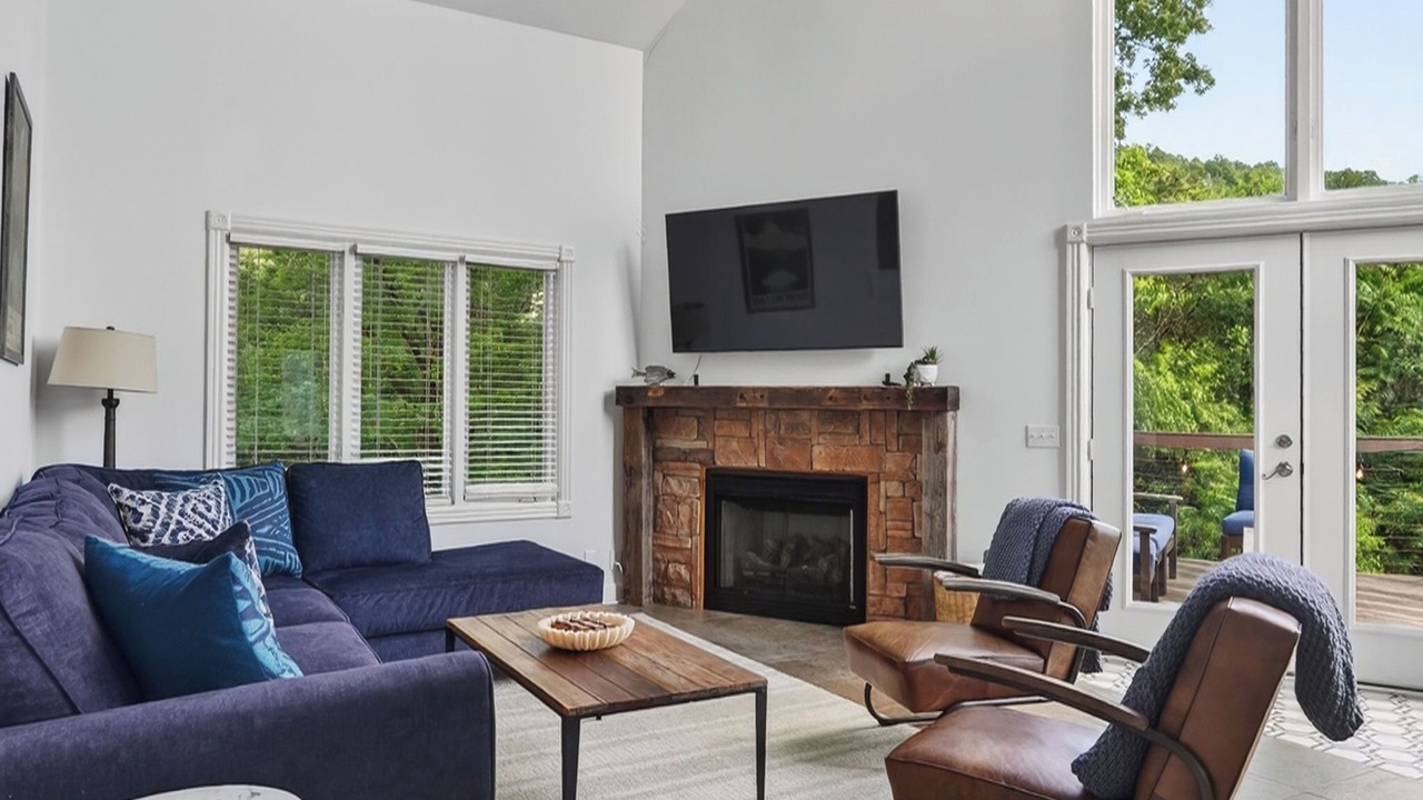 Photo of Livingroom in Smithville