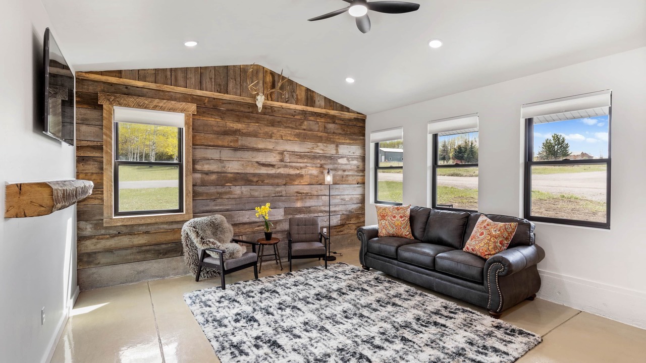Photo of Bedroom in Star Valley Ranch