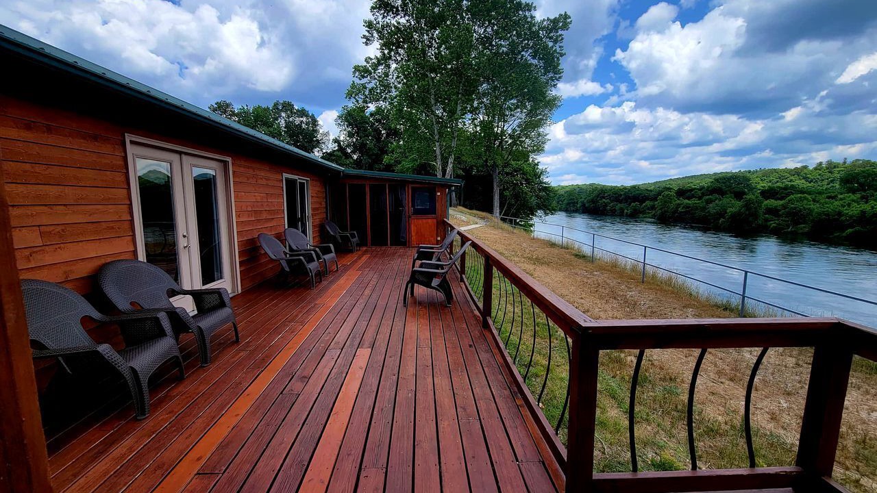 Photo of Patio Balcony in Calico Rock