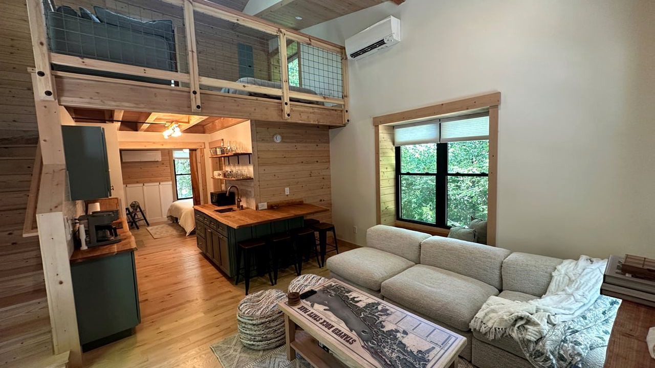 Photo of Livingroom in Ottawa