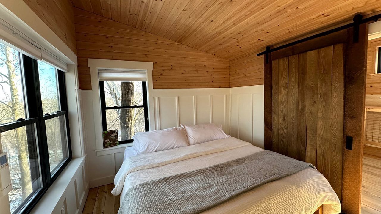 Photo of Bedroom in Ottawa