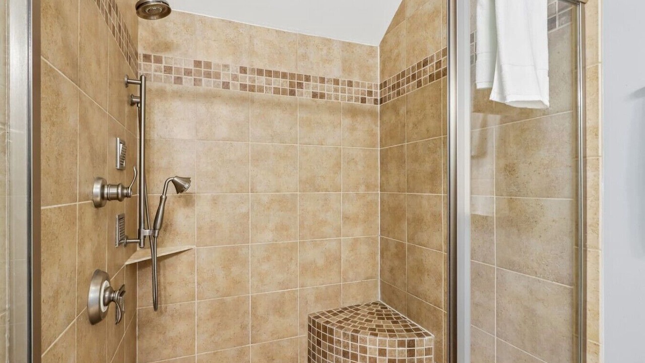 Photo of Bathroom in Lake Delton