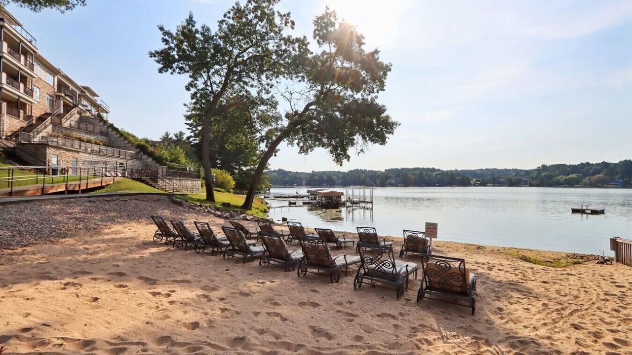 Photo of Others in Lake Delton