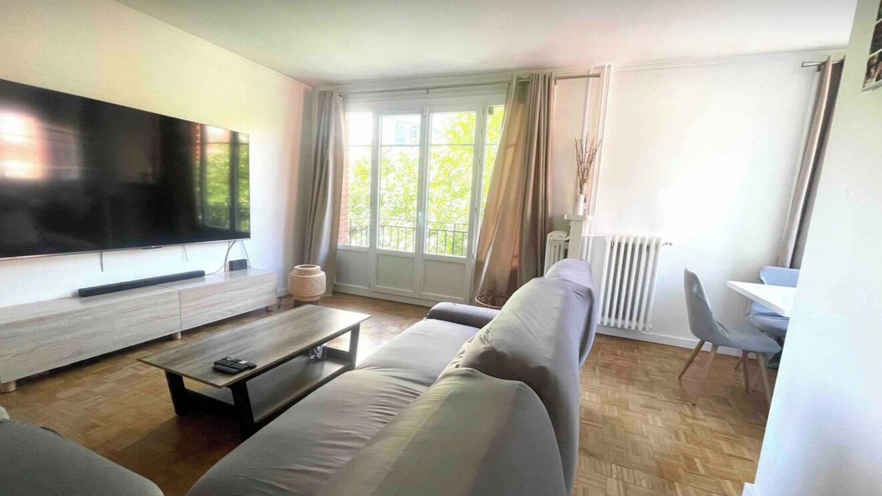 Photo of Livingroom in Louis Bertrand-Mirabeau-Semard