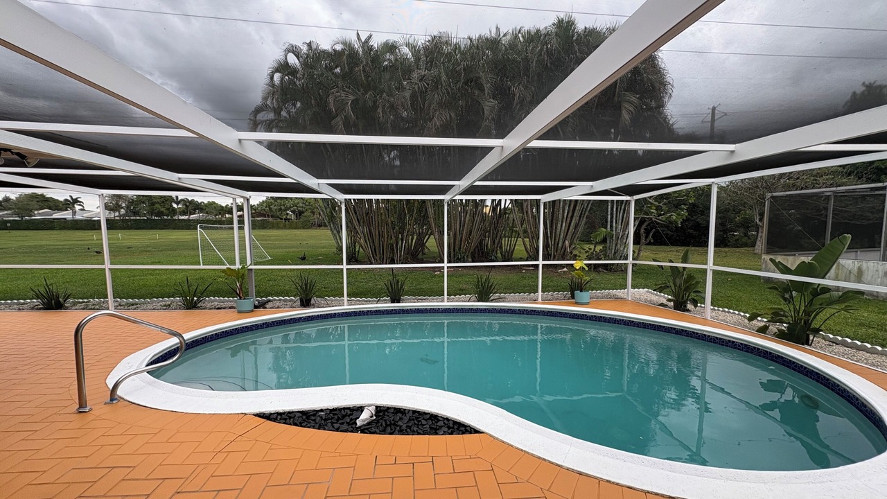 Photo of Outdoor in Pembroke Pines