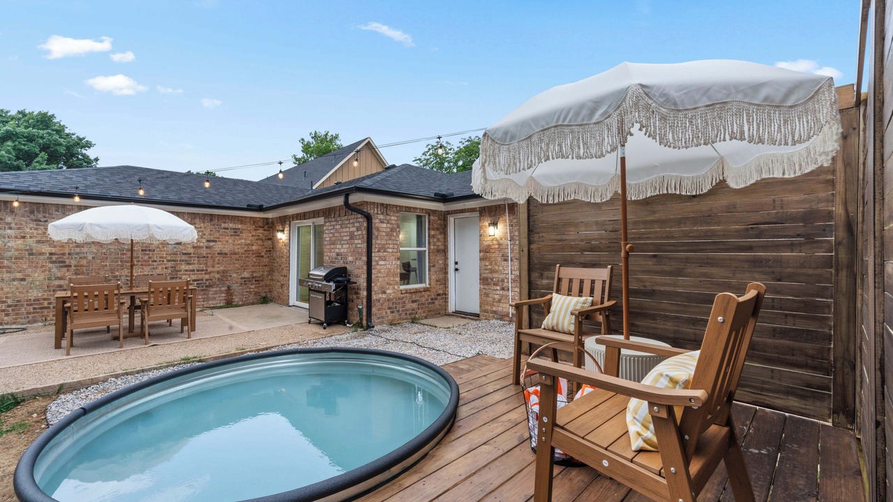 Photo of Outdoor in Central Arlington