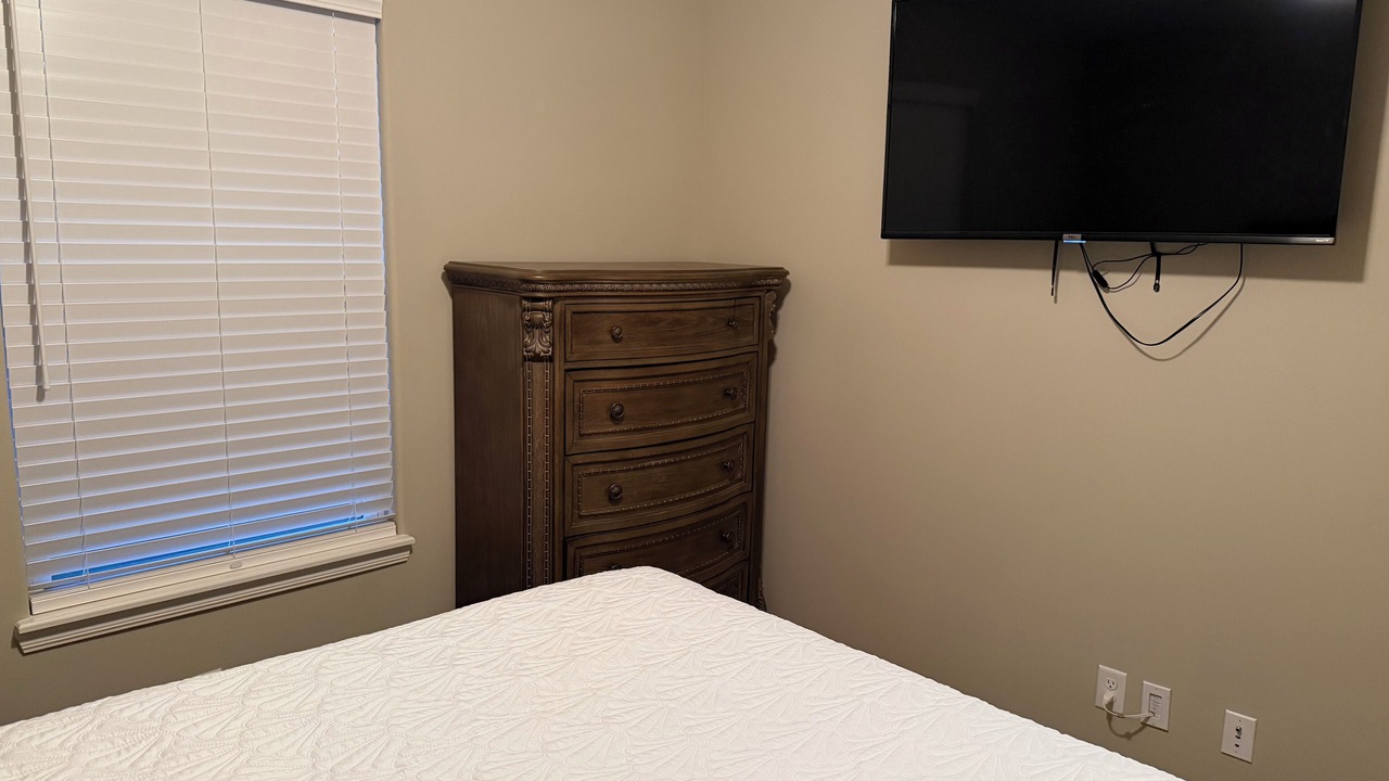 Photo of Bedroom in Blue Springs