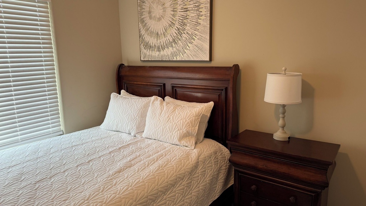 Photo of Bedroom in Blue Springs