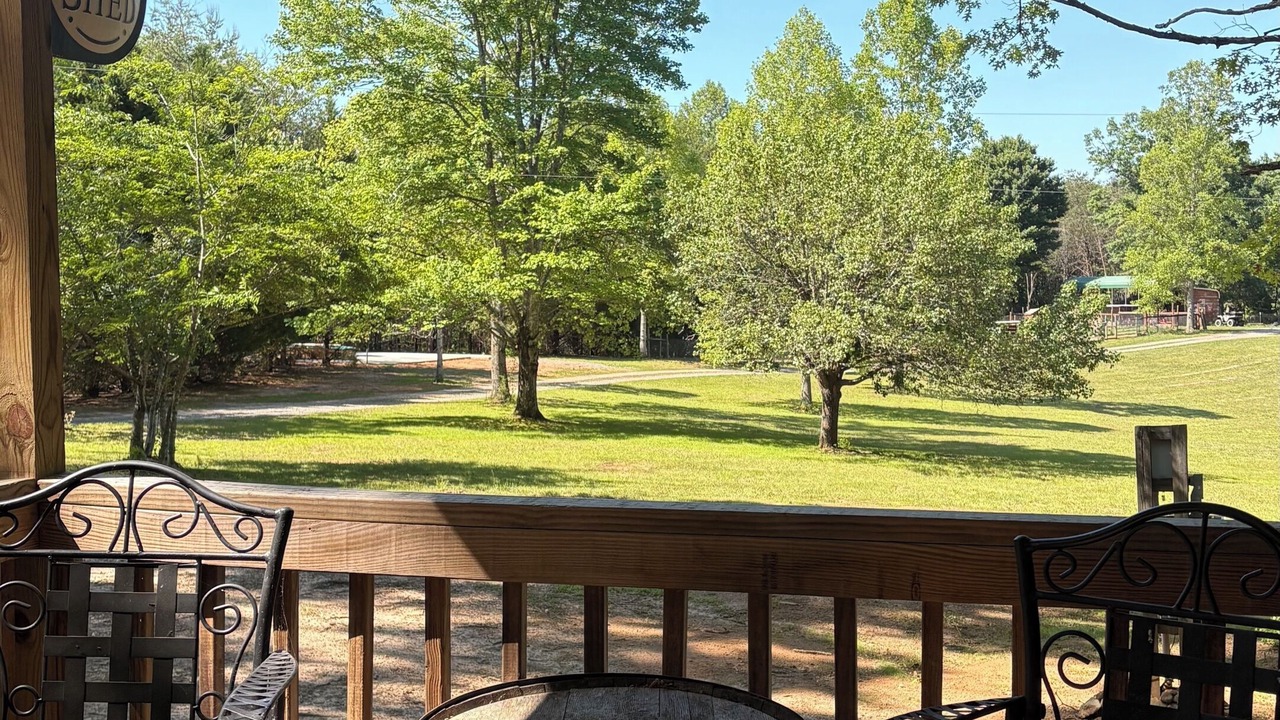Photo of Outdoor in Critz