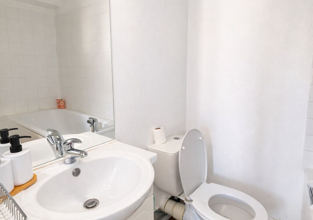 Photo of Bathroom in Nevers