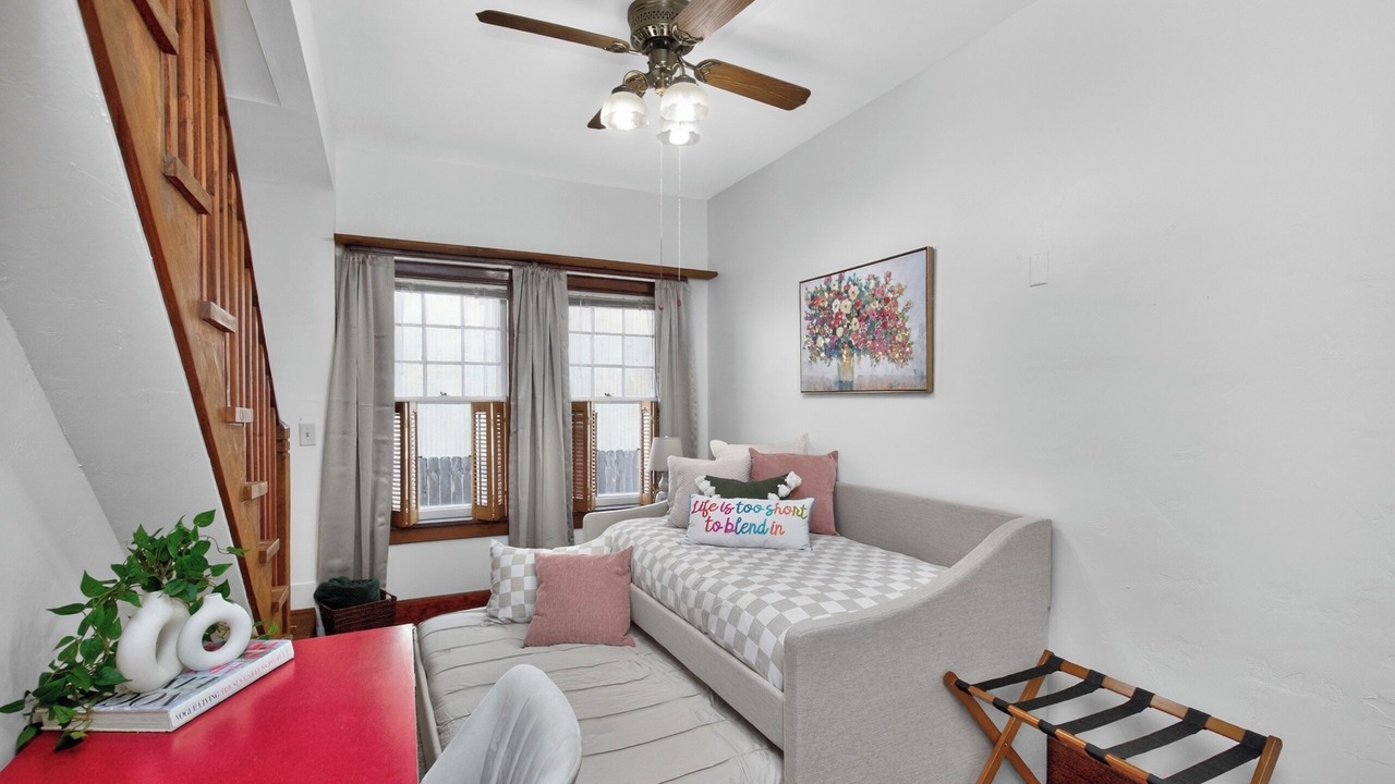 Photo of Bedroom in Indianola