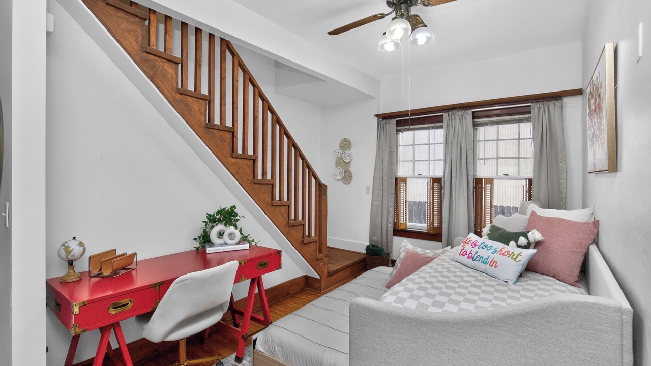 Photo of Bedroom in Indianola