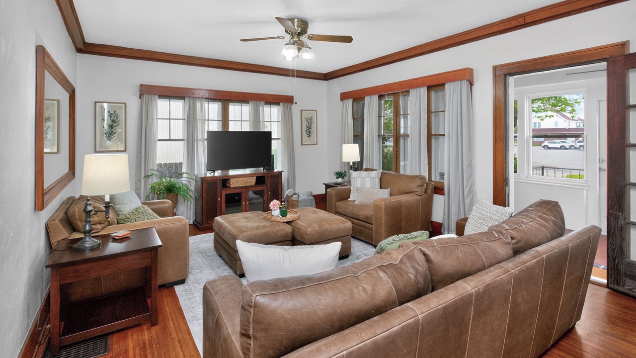 Photo of Livingroom in Indianola