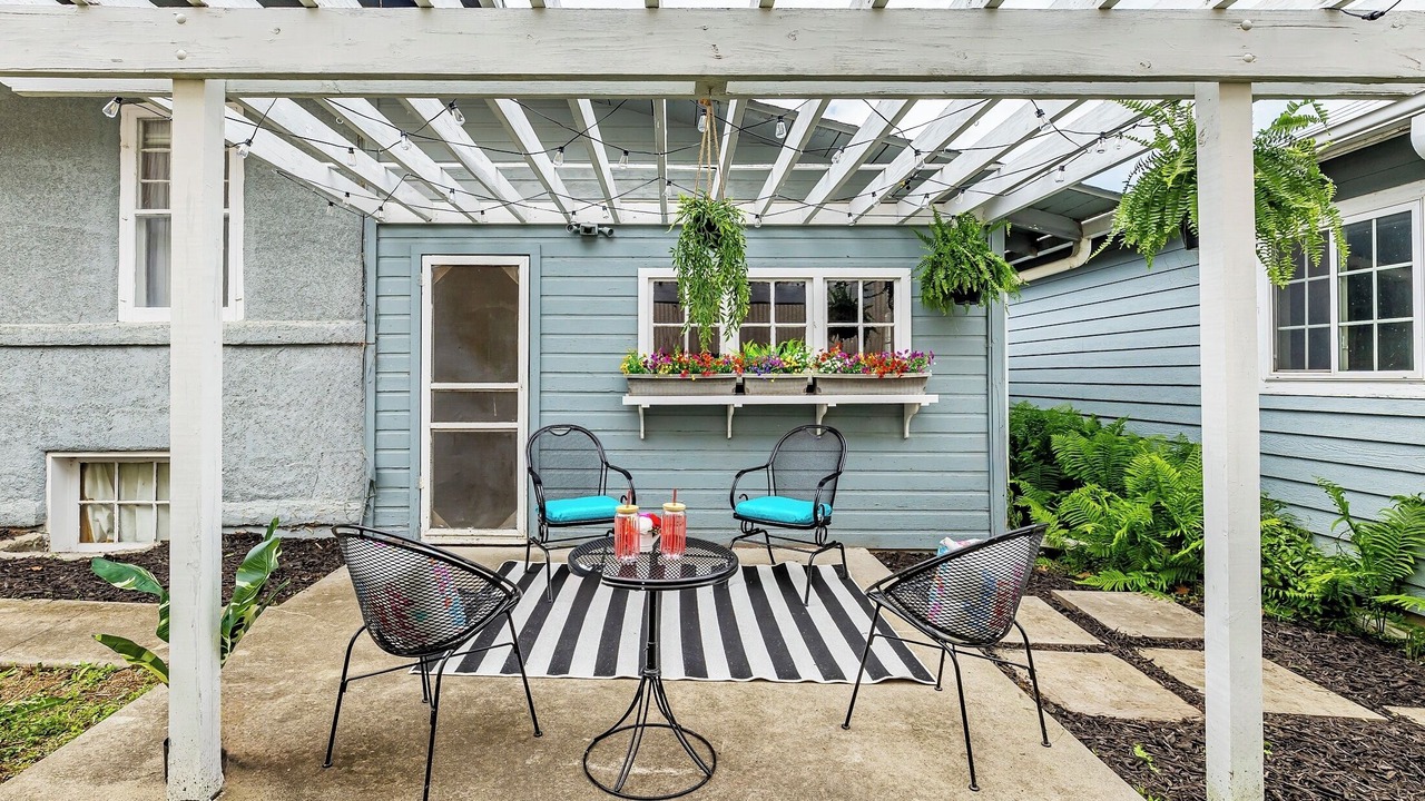 Photo of Patio Balcony in Indianola