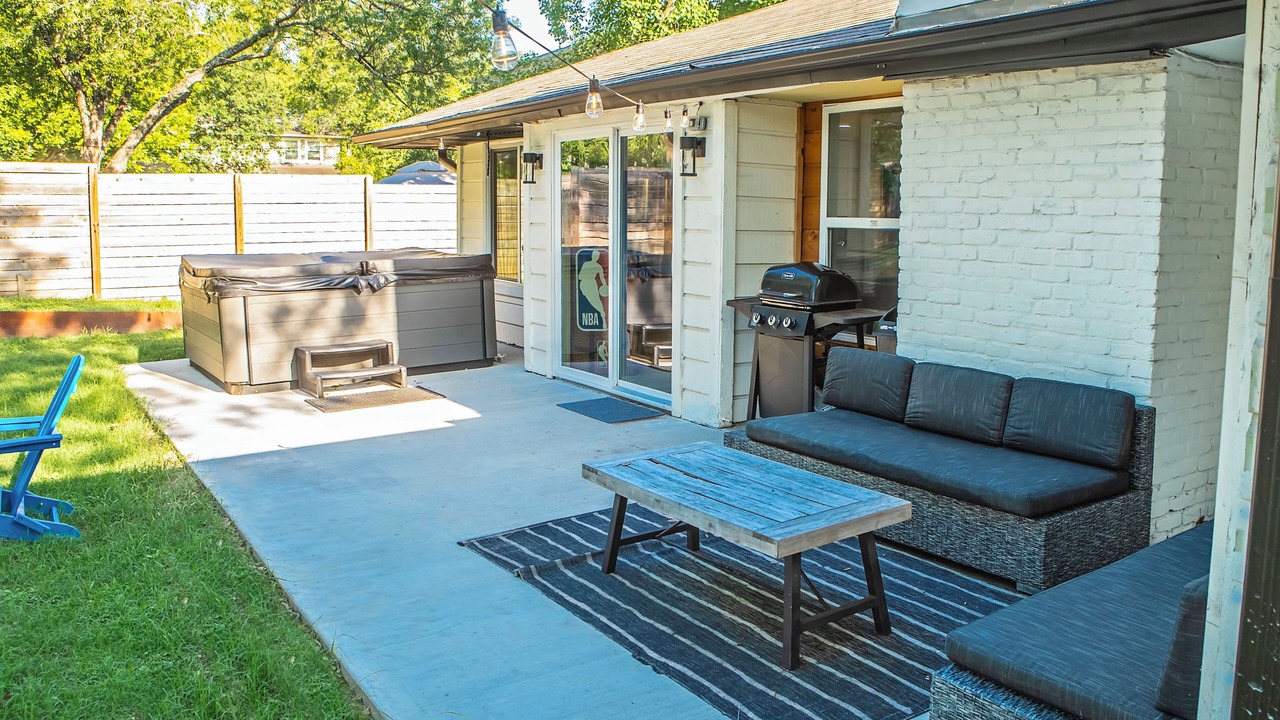 Photo of Patio Balcony in University Hills