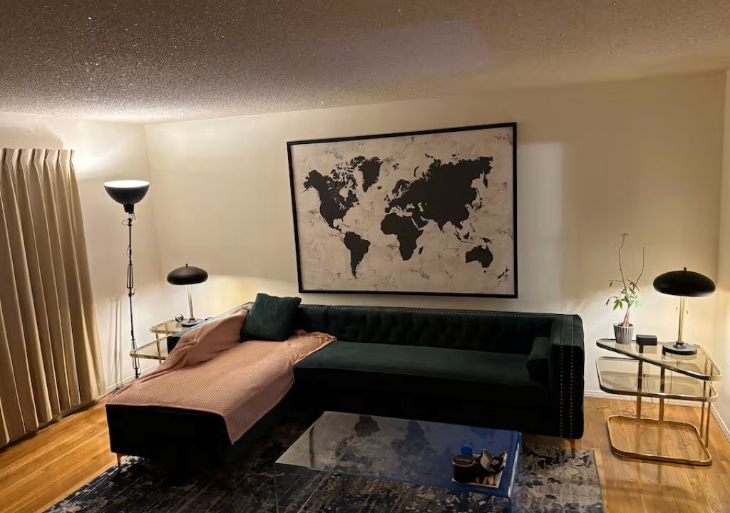 Photo of Livingroom in Biggs Field