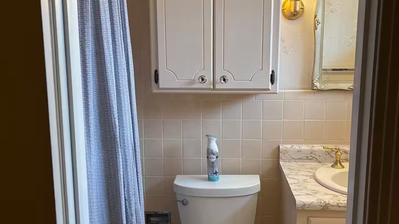 Photo of Bathroom in Biggs Field