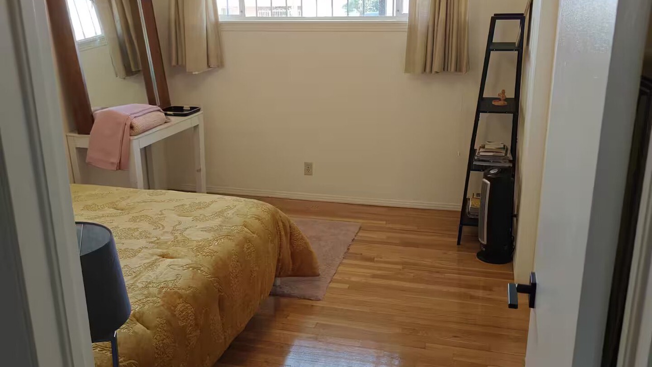 Photo of Bedroom in Biggs Field